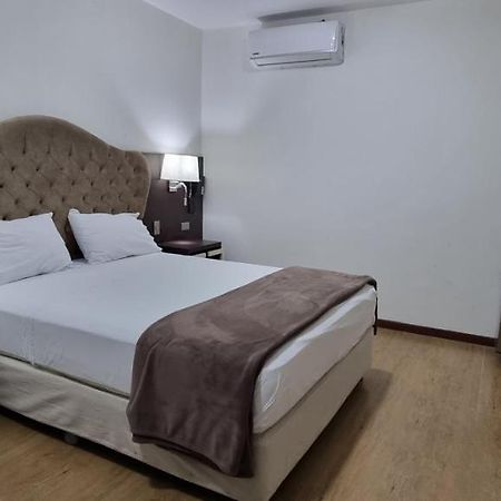 Hotel Imperio Real Trujillo Eksteriør billede